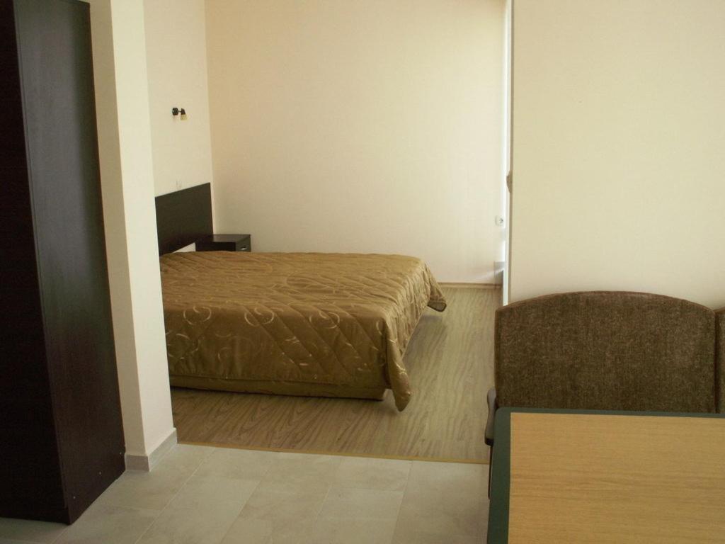 Serenity Hotel Sveti Vlas Exterior photo